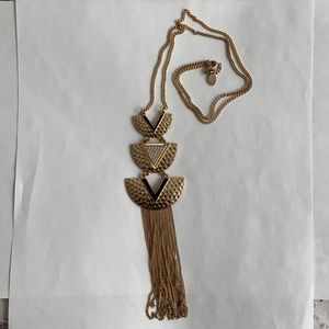 Gold structural necklace